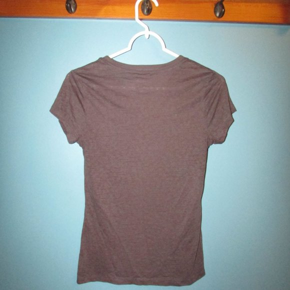 *3 for $25* Express graphic Tee - Picture 4 of 4